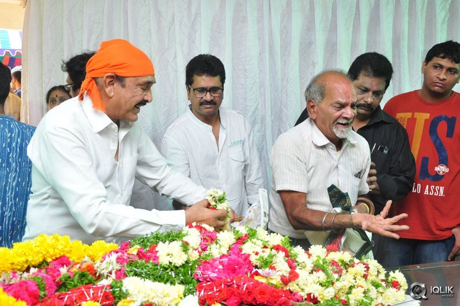 Celebrities-Pay-Homage-To-Edida-Nageswara-Rao